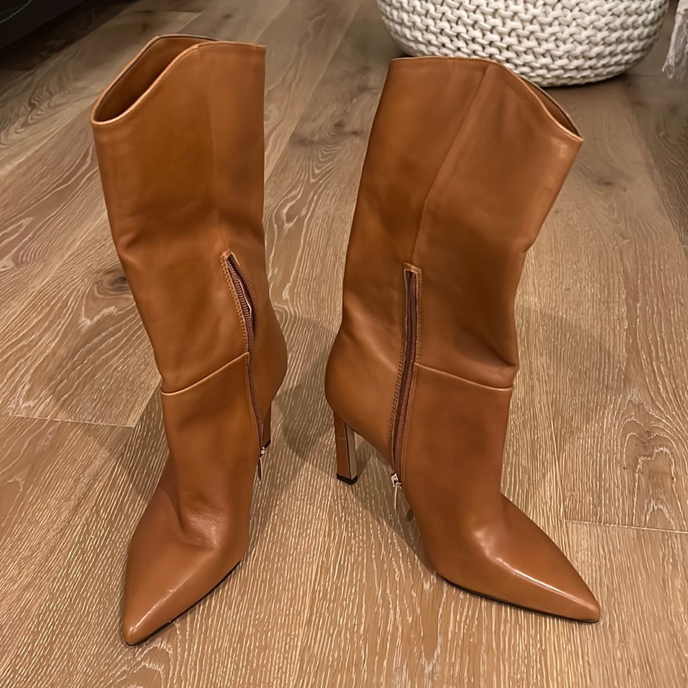 Vince Camuto leather (camel) calf-boots heeled 2.5” / 8M